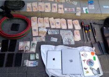 Detienen a tres delincuentes chilenos y uno colombiano por el robo de casas en Coghlan