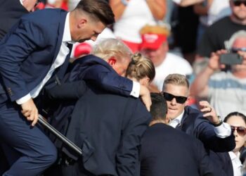 Donald Trump dice que no tiene “miedo” tras sobrevivir a un intento de magnicidio
