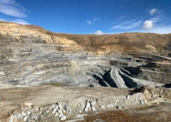 La Ley de Glaciares y las disputas por la megaminería