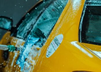 Novedoso sistema para reutilizar el agua en lavaderos de autos