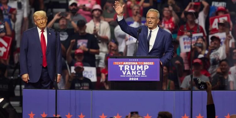Robert Kennedy Jr. ya tiene trabajo con Trump, según anunció el candidato republicano