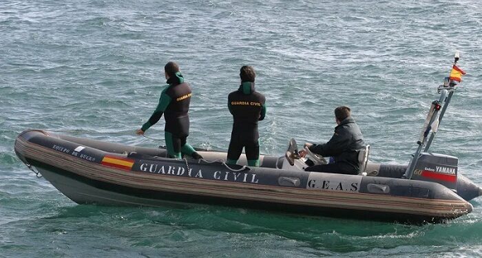 Cerca de 200 migrantes intentan entrar nadando a Ceuta, límite con Marruecos