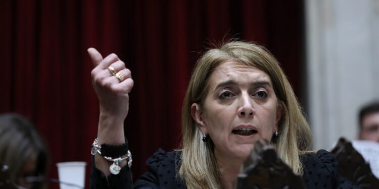 Danya Tavela: “El equilibrio fiscal tiene que ser con responsabilidad social”