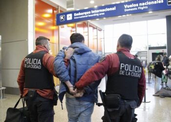 Un delincuente chileno fue expulsado del país tras entrar a robar en Saavedra