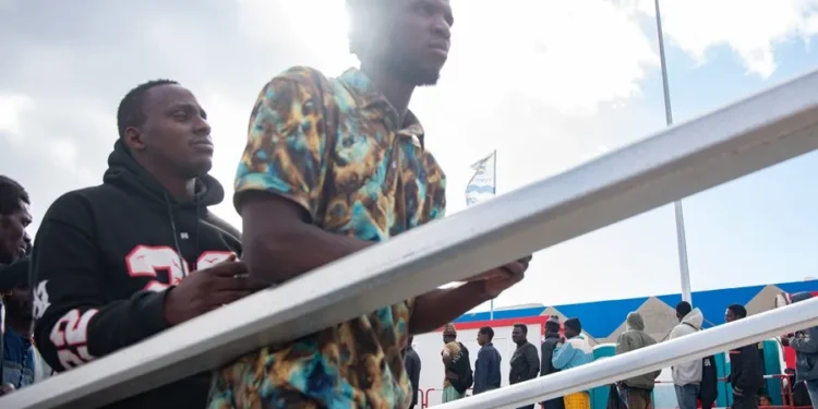 La inmigración se convierte en el principal problema para los españoles, según el CIS