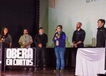 Oberá en Cortos inauguró con una fuerte defensa a la Universidad Pública