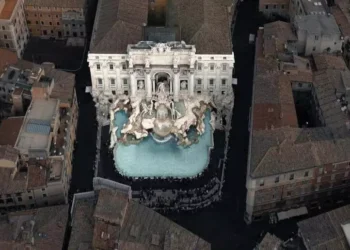 La Fontana di Trevi comienza su etapa de mantenimiento