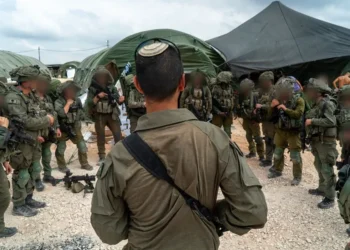 Israel afirma que ha matado a otro líder de Hizbulá y manda más soldados al Líbano