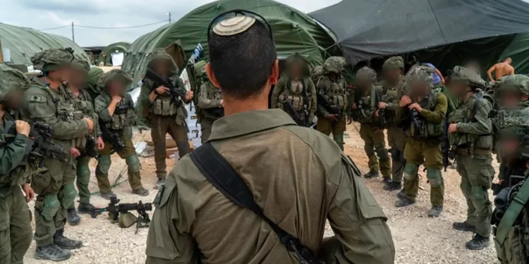 Israel afirma que ha matado a otro líder de Hizbulá y manda más soldados al Líbano