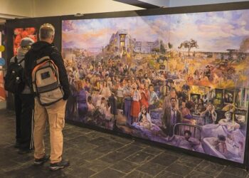 El Mural Homenaje al Cine Nacional se expuso en Bariloche y ahora llegará Oberá, Misiones