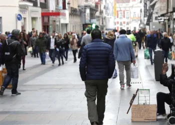 España bate un récord de población debido a la inmigración: roza los 49 millones de habitantes