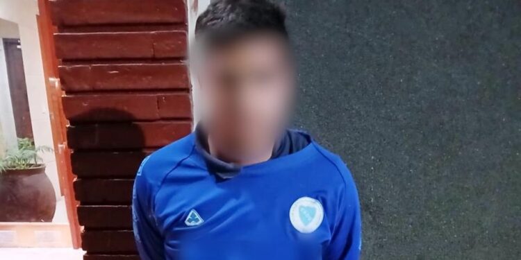 Estaba armado en la calle y tenía 70 antecedentes. La Policía de la Ciudad lo identificó y lo detuvo en Villa Ortúzar
