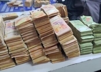 En Parque Patricios, dos detenidos y 190 millones de pesos fueron recuperados tras el robo a una distribuidora