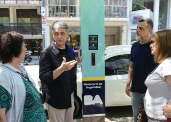 La Ciudad ya cuenta con 108 Puntos Seguros en calles y plazas para llamar a la Policía o ante una emergencia