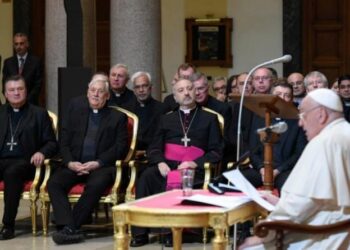 El Papa, en la Gregoriana: ‘La universidad debe ser el lugar del corazón’