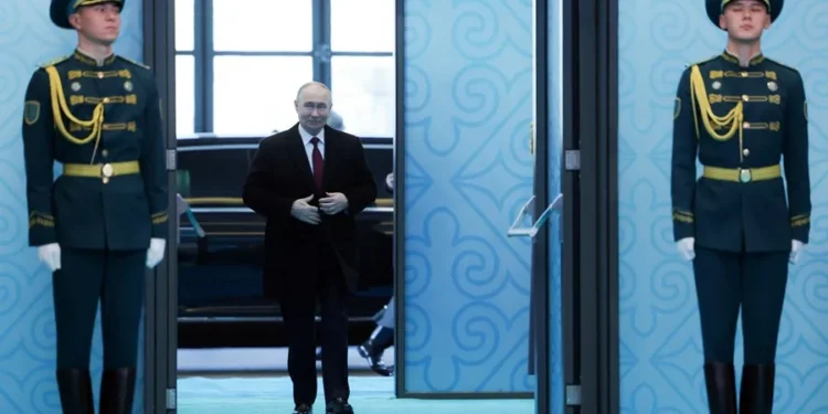 Vladimir Putin no descarta usar el nuevo misil hipersónico contra centros de toma de decisión en Kiev