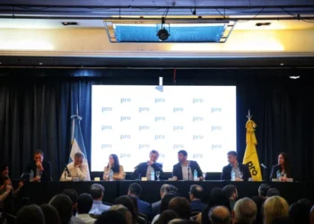 Con Mauricio Macri a la cabeza, el PRO discute su futuro en plena tensión con el oficialismo