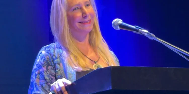 El espacio que comanda Karina Milei lanzó duras críticas a la administración porteña por el desdoblamiento