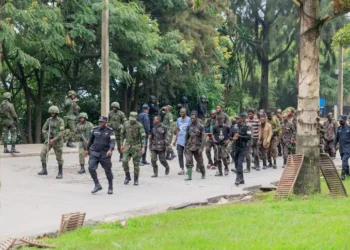 El espectro del Ebola se agita en los combates del Congo