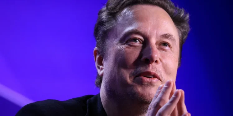 Elon Musk elogió la «motosierra» aplicada por Milei: «Estupendo»