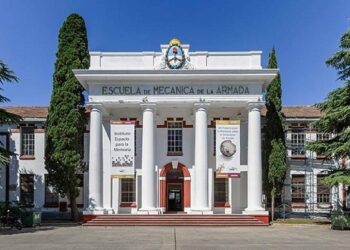 El Gobierno evalúa mudar parte del Ministerio de Justicia a la ex ESMA