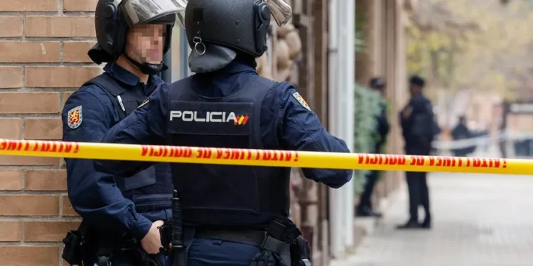 Quedó desarticulada una mafia china que vendía mujeres en España para prostituirlas