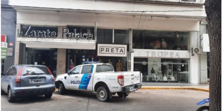 Una mujer apuñaló a su jefe «por no aumentarle el sueldo»