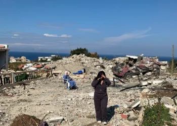 Al menos 15 muertos y 83 heridos por disparos israelíes tras expirar el alto el fuego en Líbano