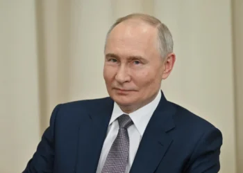 Se estrena en Polonia la película que recrea a Putin con IA y parodia su biografía