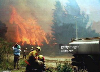 El Gobierno demoró dos meses en comprar mangueras para combatir incendios