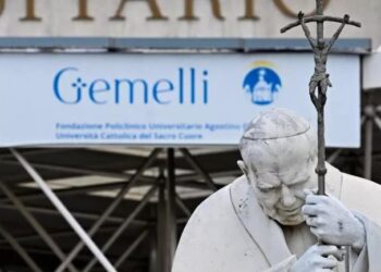 El Papa descansó bien, y agradeció las oraciones y buenos deseos