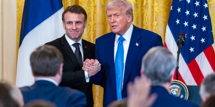 Emmanuel Macron cree que puede haber una «tregua» en Ucrania en cuestión de semanas tras reunirse con Trump