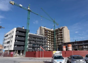 En España, el precio de la vivienda se encarece un 8,4 % en 2024 y marca la mayor subida desde 2007