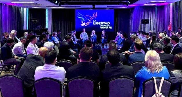 Karina Milei presentó a los candidatos de La Libertad Avanza en Santa Fe
