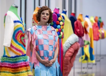 Ágatha Ruiz de la Prada: «Tienes que estar acostumbrada a que no entiendan tus trajes»