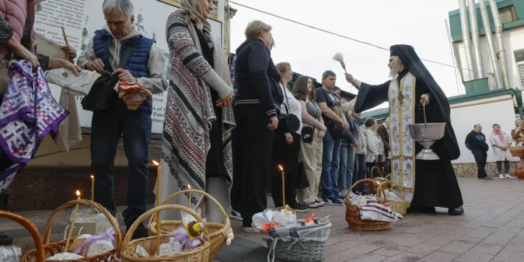 Rusia y Ucrania respetan a duras penas la tregua con escasas esperanzas de prolongación