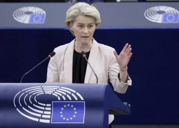 Ursula Von der Leyen asegura que la UE tiene «el poder para contraatacar» los aranceles de Trump