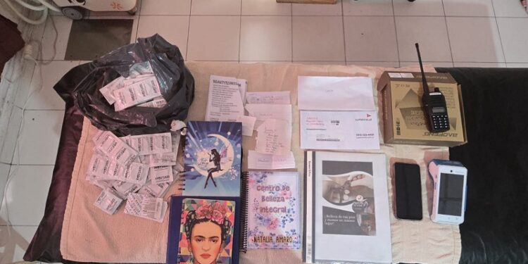 Clausuran un prostíbulo que funcionaba tras la fachada de un centro de estética masculino