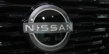 Nissan perdió 4.080 millones de euros en 2024 y confirma 20.000 despidos
