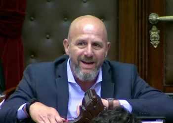 Waldo Wolff apuntó contra el gobierno nacional: «Le debe 2 mil dólares a cada porteño»