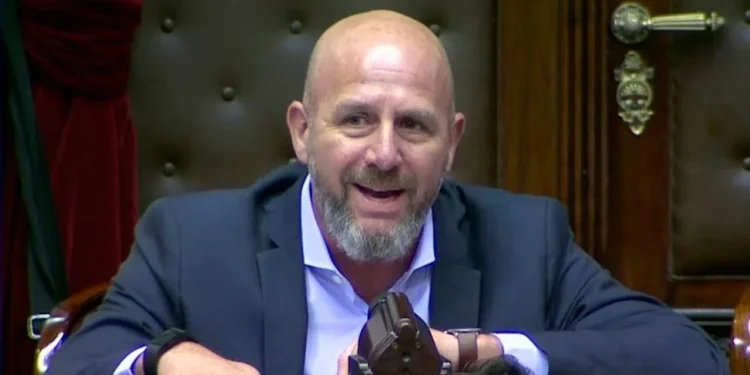 Waldo Wolff apuntó contra el gobierno nacional: «Le debe 2 mil dólares a cada porteño»