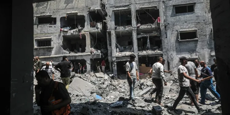 Los muertos en Gaza por ataques de Israel superan ya los 55.000, según las autoridades de la Franja