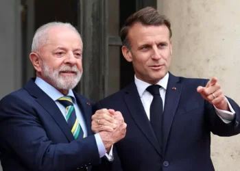 Lula le pide a Emmanuel Macron que «abra el corazón al Mercosur»