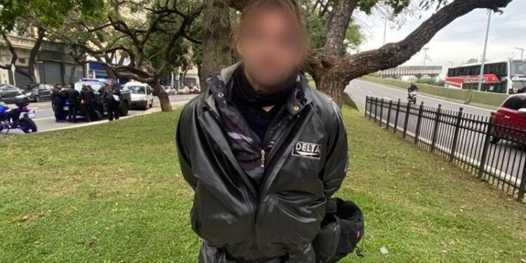 Dos motochorros, uno de ellos australiano, fueron detenidos en Constitución