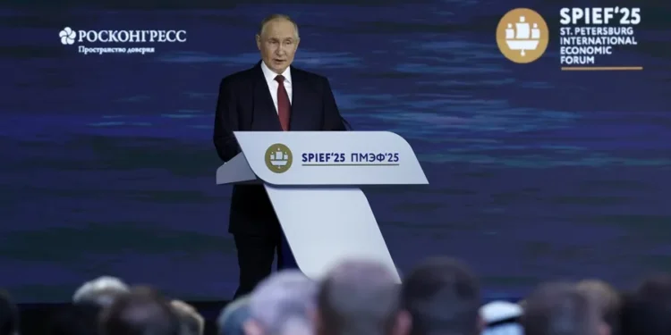 Putin teme una tercera guerra mundial por Irán, pero proclama que «toda Ucrania es nuestra»