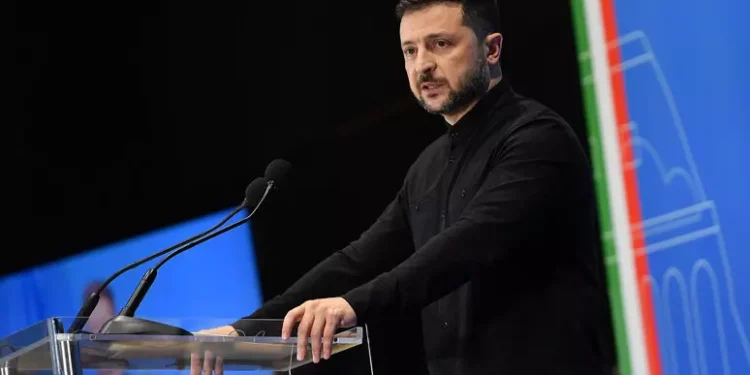 Volodimir Zelensky: «Trabajo con países extra UE en sanciones a Rusia»