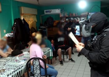 La Policía de la Ciudad detuvo a una familia narco en Barrio Zavaleta y secuestró pasta base y marihuana