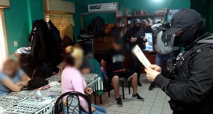 La Policía de la Ciudad detuvo a una familia narco en Barrio Zavaleta y secuestró pasta base y marihuana