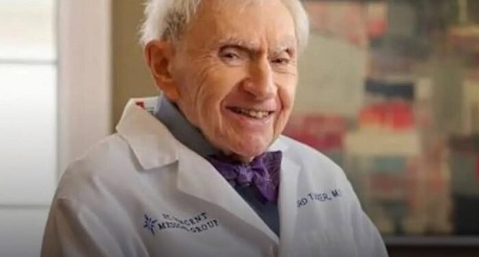 Howard Tucker, el neurólogo de 102 años, revela sus secretos para mantenerse física y mentalmente bien
