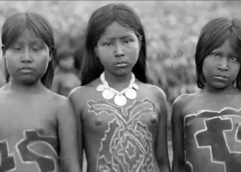 La película peruana ‘Shiringa’ busca rescatar la humanidad tras el genocidio indígena por el caucho